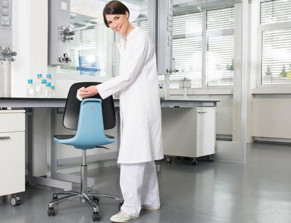 Der Laborstuhl Labsit ist so konstruiert, dass er auch in Biotechnologie-Laboren der Sicherheitsklassen S1, S2 und S3 einsetzbar ist.