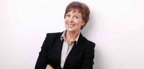 Petra Born, Chefredakteurin handling