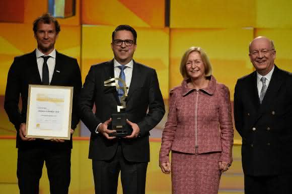 Schunk gewinnt Hermes Award 2017