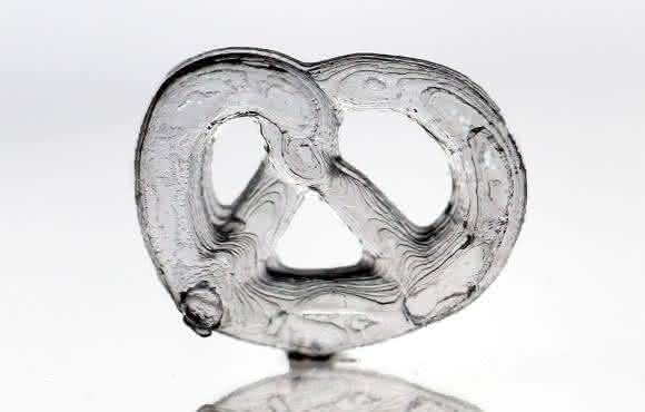 Mini-Brezel aus Glas