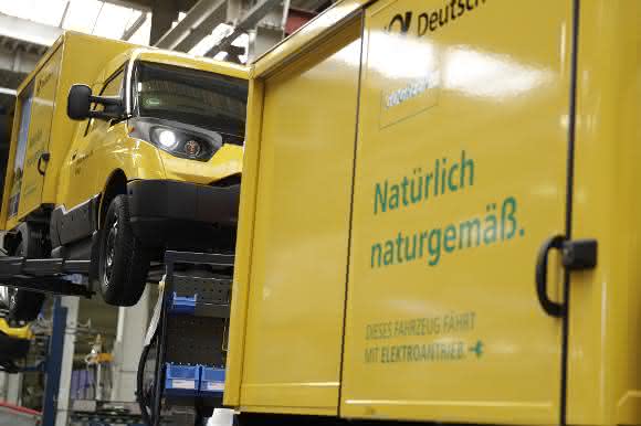 Streescooter Deutsche Post