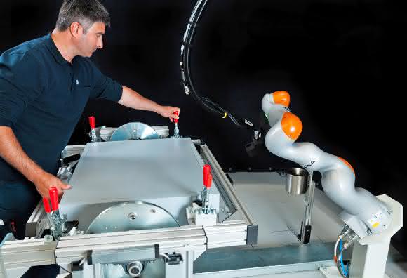 Kuka-Duerr-LBR iiwa