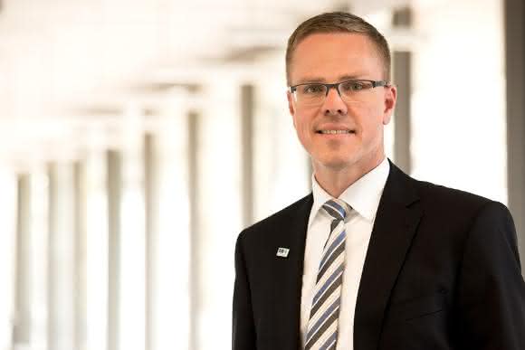 Professor Bernd Kuhlenkötter Professor Bernd Kuhlenkötter
