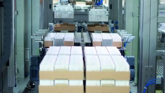 Depalettieren der Kartontrays