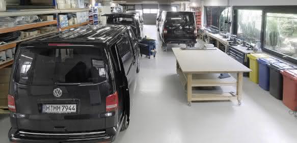 Igus Custom-Bus Fahrzeuge
