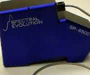 Ultra hochauflösendes, portables Spektroradiometer von Spectral Evolution. Ultra hochauflösendes, portables Spektroradiometer von Spectral Evolution.