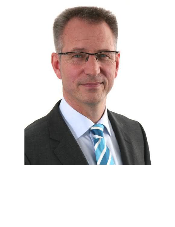 Ulrich Balbach Ulrich Balbach, CEO Leuze Electronic