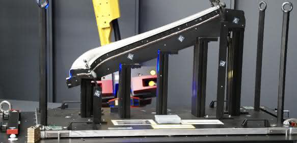3D-Messsystem von GOM 3D-Messsystem von GOM