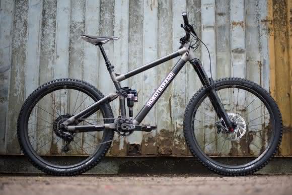 Robot Bike Composite Simulation: Das Potenzial von Leichtbaudesign