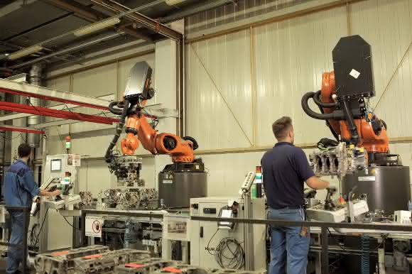 Mensch-Roboter-Kooperation: Das Dream-Team in der BMW-Qualitätssicherung