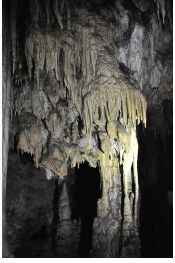 Zoolithenhöhle