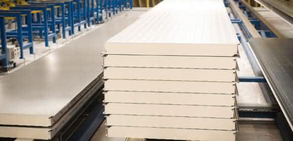 Sandwichpaneele für die Bauindustrie