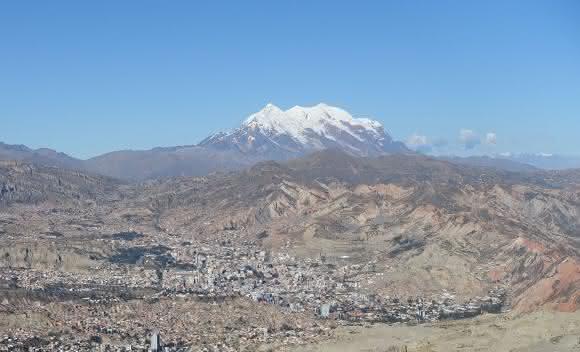 Nevado Illimani in Bolivien Nevado Illimani in Bolivien