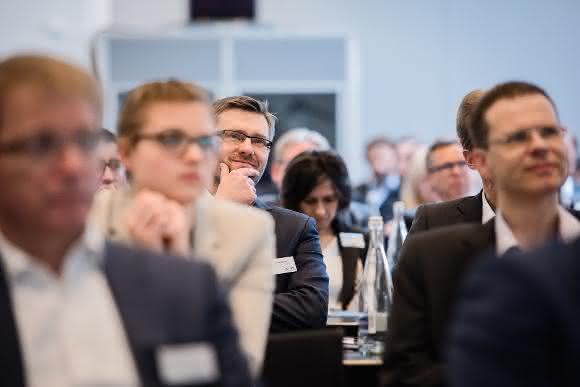 PraxisForum Logistik Axit