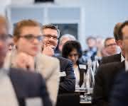 PraxisForum Logistik PraxisForum Logistik Axit
