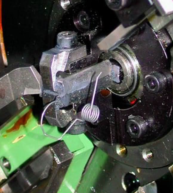 Antriebstechnik: Federn - einfach komplex Antriebstechnik: Federn - einfach komplex