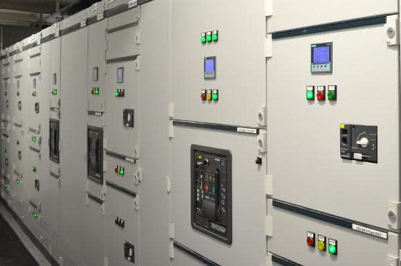 Siemens Niederspannungs-Schaltanlage Sivacon S8