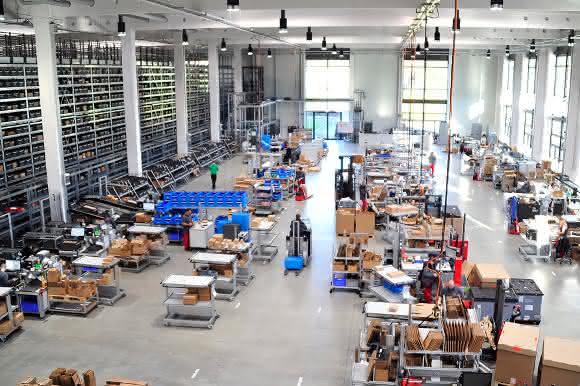 Logistikzentrum item Solingen Logistikzentrum item Solingen