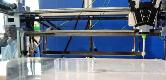 Additive Fertigung: 3D-Druck mit Silikonkautschuk Additive Fertigung: 3D-Druck mit Silikonkautschuk