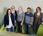 Von links: Prof. Dr. Elke Deuerling, Dr. Marie Anne Hanebuth, Sandra Fries, Dr. Alok Jain und Prof. Dr. Christine Peter. (Foto: Universität Konstanz)