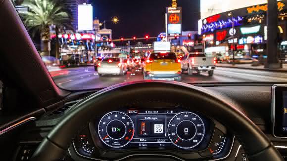 Audi Cockpit Audi-Service Ampelinformation