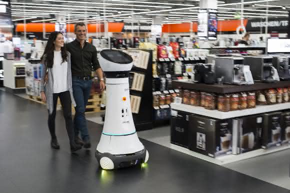 Service-Roboter bei Saturn: Paul macht Tech-Nick Konkurrenz