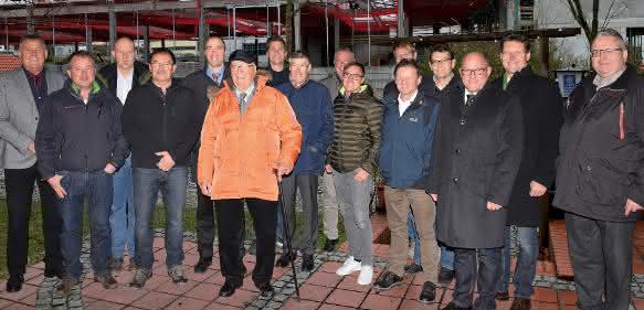 Richtfest der neuen Halle 7 bei Mayr Antriebstechnik in Mauerstetten Richtfest der neuen Halle 7 bei Mayr Antriebstechnik in Mauerstetten