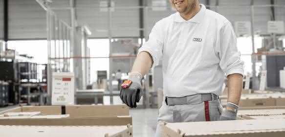 Wearables: ProGlove scannt jetzt bei Audi
