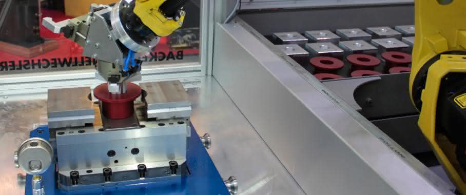 SAV Spannbackenwechsel Roboter