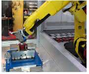 Automatisierter Spannbackenwechsel SAV Spannbackenwechsel Roboter