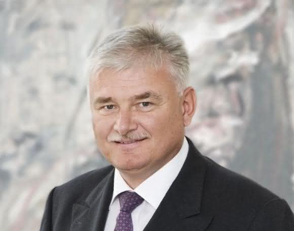 Dr. Hartmuth Müller
