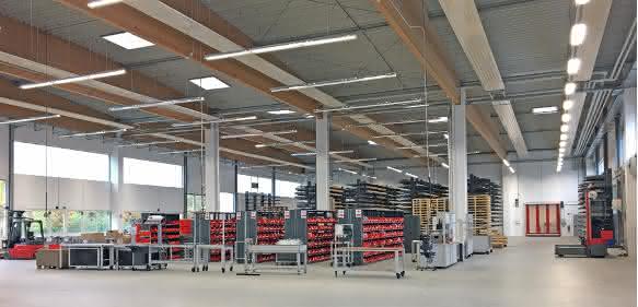 Item Innenansicht des neuen Standorts Isernhagen