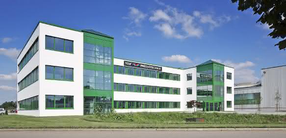 Firmengebäude Tox Neubau