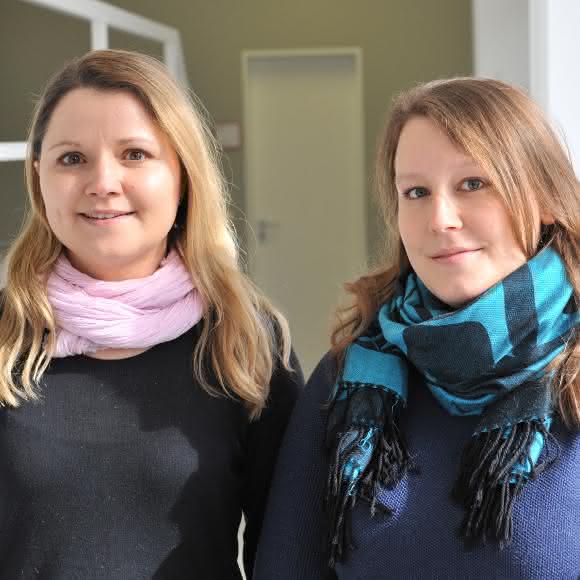 Dr. Carolin Daniel und Isabelle Serr. (Quelle: Helmholtz Zentrum München) Dr. Carolin Daniel und Isabelle Serr. (Quelle: Helmholtz Zentrum München)