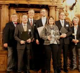 VDI verleiht International Bionic Award 2016 der Schauenburg-Stiftung. (Bild: Labisch/BIC Bremen)