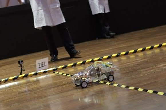 TU Clausthal gewinnt mit dem „AlunautenMobil“ den ChemCar-Wettbewerb 2016. (Copyright: TU Clausthal)