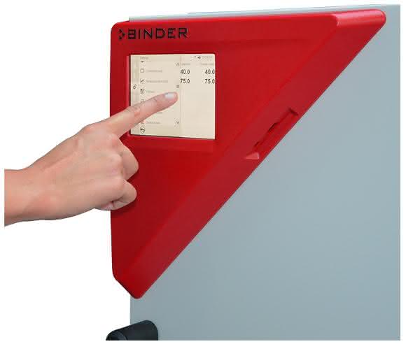 Mehr Effizienz in der Anwendung durch innovative Features, das ermöglicht der neue Programmregler MB2 von Binder für die Konstantklimaschränke der Serie KMF und KBF.