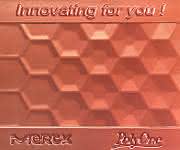 The pronounced 3D effect of the completely flat surface is created directly in one step during injection molding. (Pictures: Merck) The pronounced 3D effect of the completely flat surface is created directly in one step during injection molding. (Pictures: Merck)