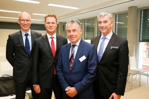 Die Mitgliederversammlung des Industrieverbandes SPECTARIS wählte am 4. Oktober die neuen Vorstandsmitglieder (v.li.n.re.): Ulrich Krauss, André Schulte, Mathis Kuchejda und Josef May. Foto: SPECTARIS