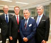 Die Mitgliederversammlung des Industrieverbandes SPECTARIS wählte am 4. Oktober die neuen Vorstandsmitglieder (v.li.n.re.): Ulrich Krauss, André Schulte, Mathis Kuchejda und Josef May. Foto: SPECTARIS Die Mitgliederversammlung des Industrieverbandes SPECTARIS wählte am 4. Oktober die neuen Vorstandsmitglieder (v.li.n.re.): Ulrich Krauss, André Schulte, Mathis Kuchejda und Josef May. Foto: SPECTARIS