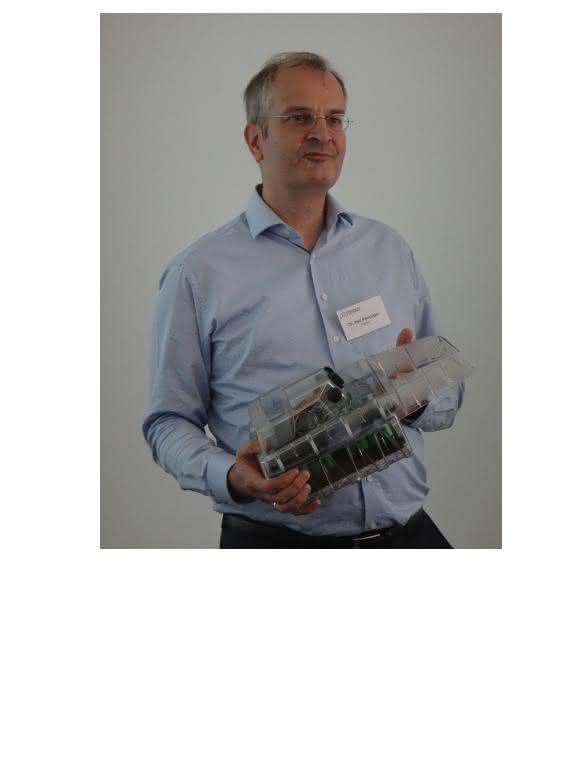Dr. Ralf Plieninger Dr. Ralf Plieninger