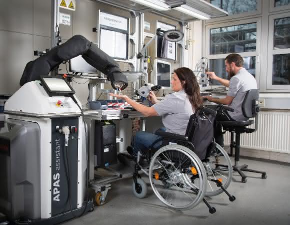 Bosch Apas mit Behinderten