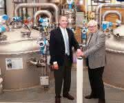 Gemeinsames Testzentrum Endress und Rockwell Gemeinsames Testzentrum Endress und Rockwell