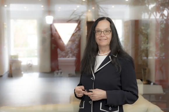 Bettina Schall, Geschäftsführerin, Messeunternehmen P. E. Schall GmbH & Co. KG. (Foto: Schall) Bettina Schall, Geschäftsführerin, Messeunternehmen P. E. Schall GmbH & Co. KG. (Foto: Schall)