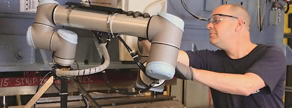 UR-Cobot