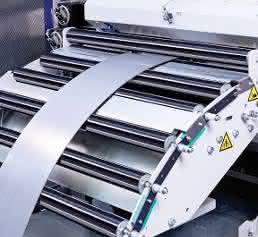Zick-Zack-Walzenvorschub PowerFeed Zick-Zack-Walzenvorschub PowerFeed