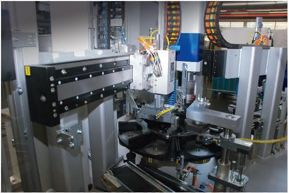Linearmotorachsen von Weiss