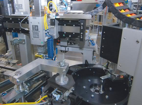 Weiss Linearmotorachsen