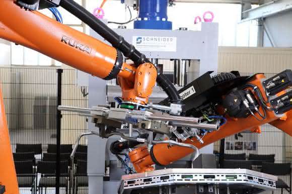 KR-Quantec-Roboter