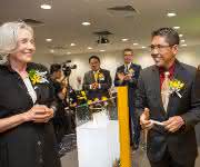 Renate Pilz und Denis Tan Chong Ghee